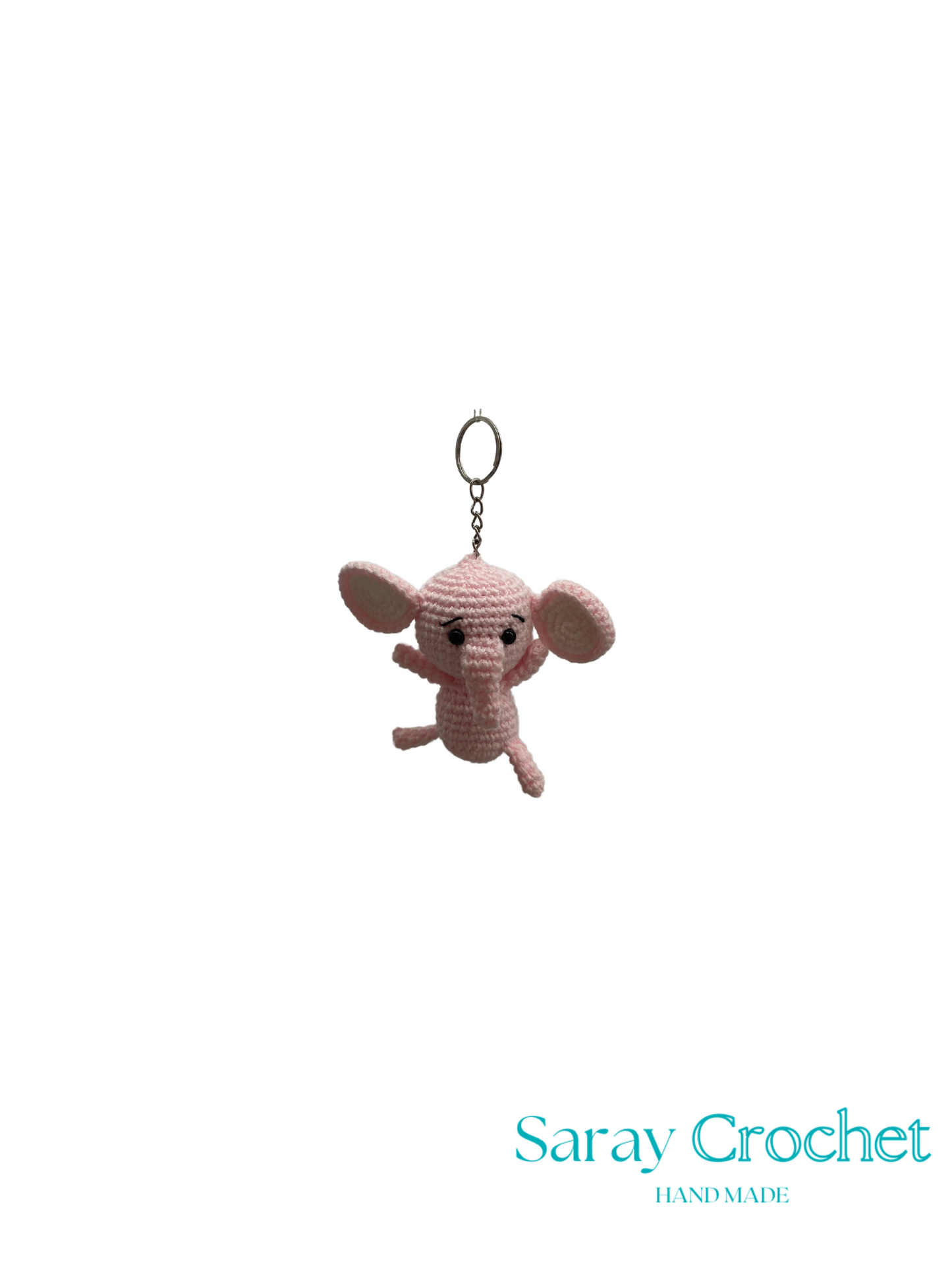 Crocheted mouse keychain with a keyring on a white background, branded 'Saray Crochet'.