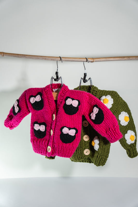 Dzempercic za djevojcice, rucno radjeni sa motivom mini mausa 